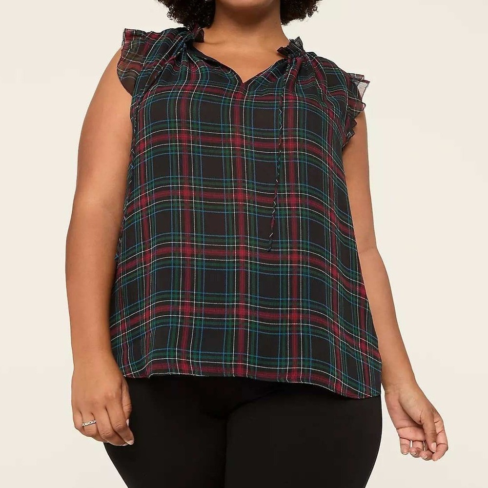 Lane Bryant Plaid Top Women 22/24 Black Red Green Ruffle Split Neck Sleeveless - Picture 9 of 9